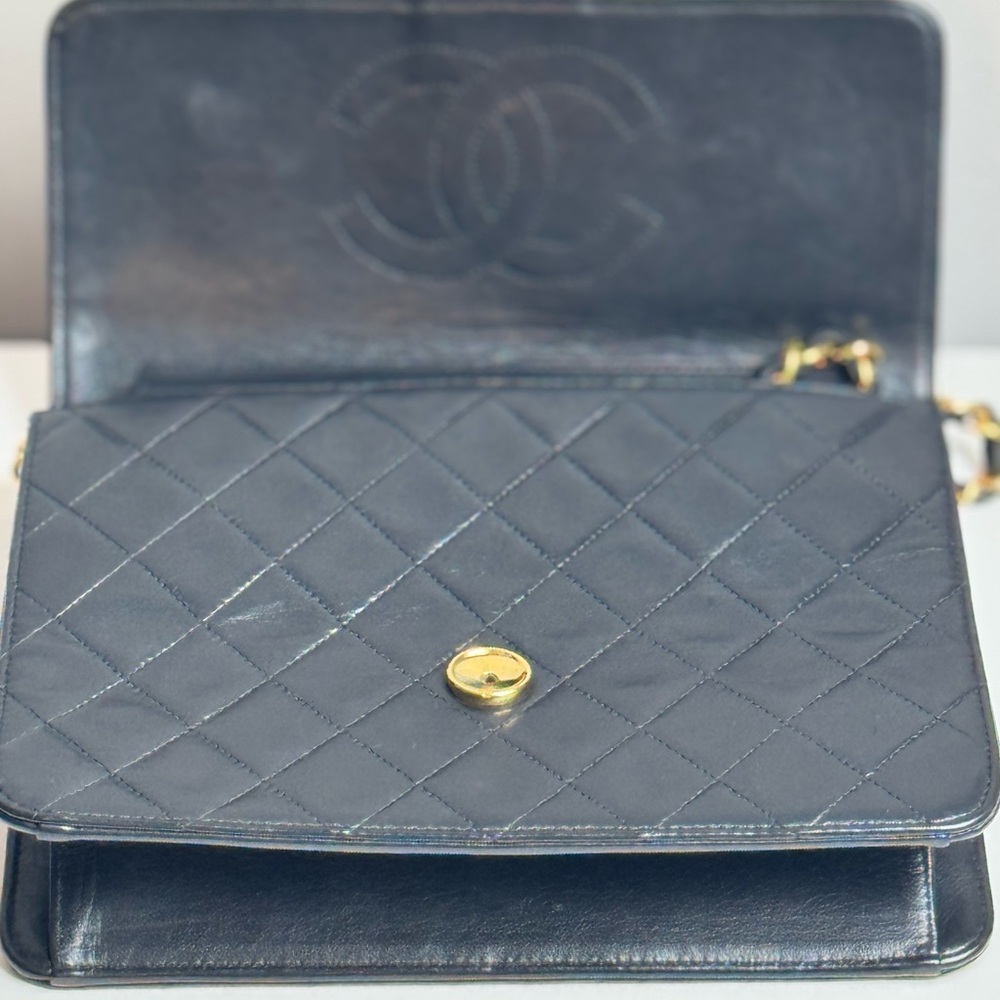 SOLD Chanel Vintage Single Flap Shoulder Bag - Picture 8 of 8